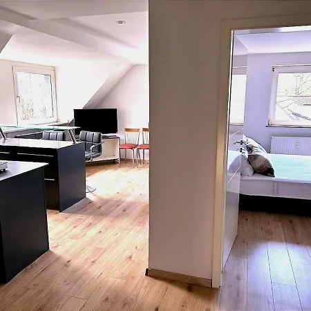 Charming In Near Schlosspark With Terrace